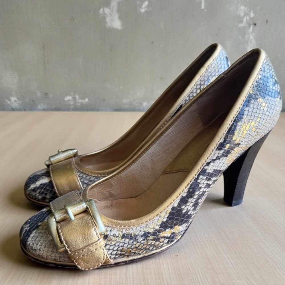 Michael Kors Snake Skin Leather Heels sz 9